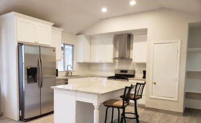 2011 Abbey Cir - Photo 1