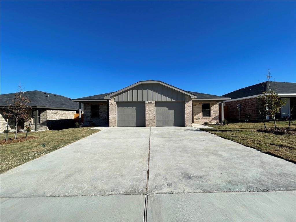 2324 Duntov Dr - Photo 1