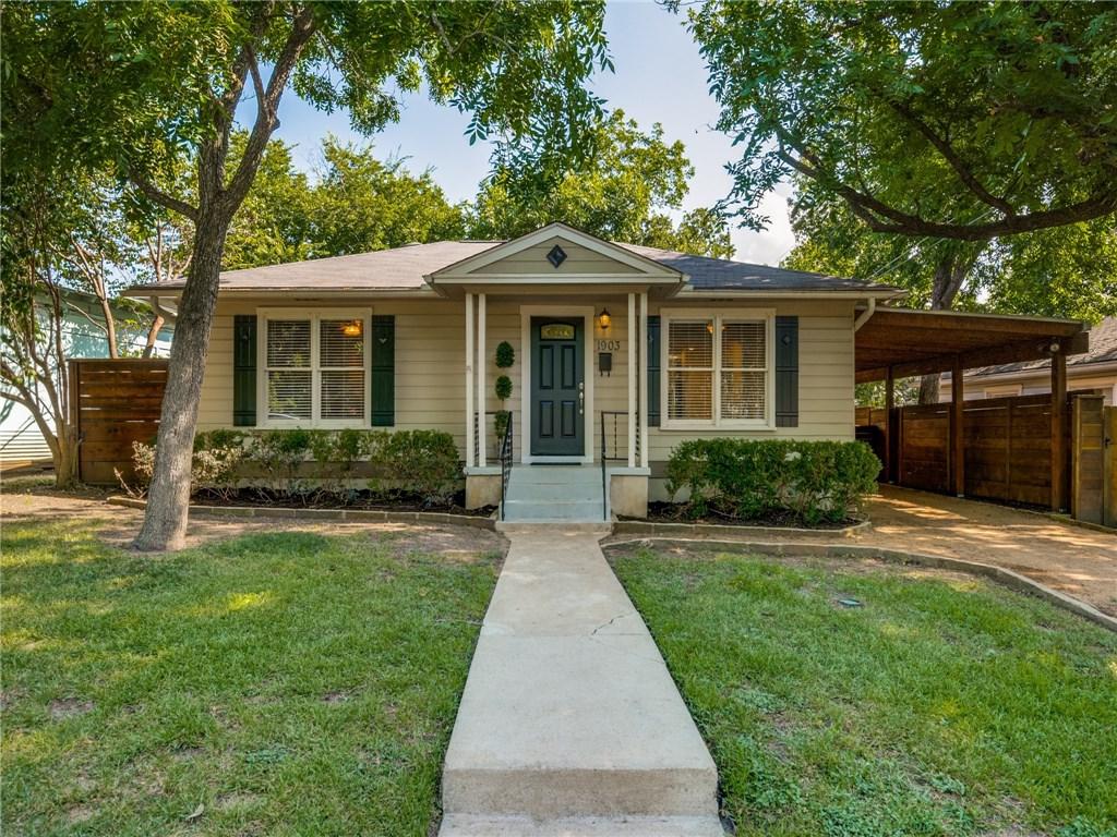 1903 32nd St - Photo 1