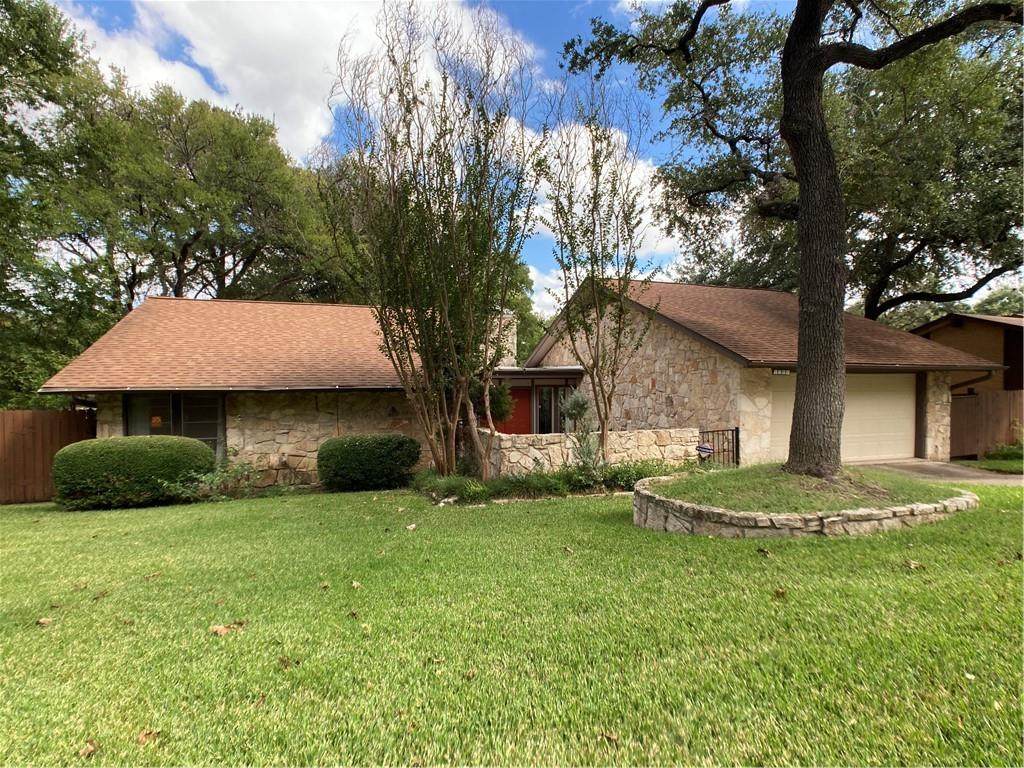 5821 Westmont Dr - Photo 1