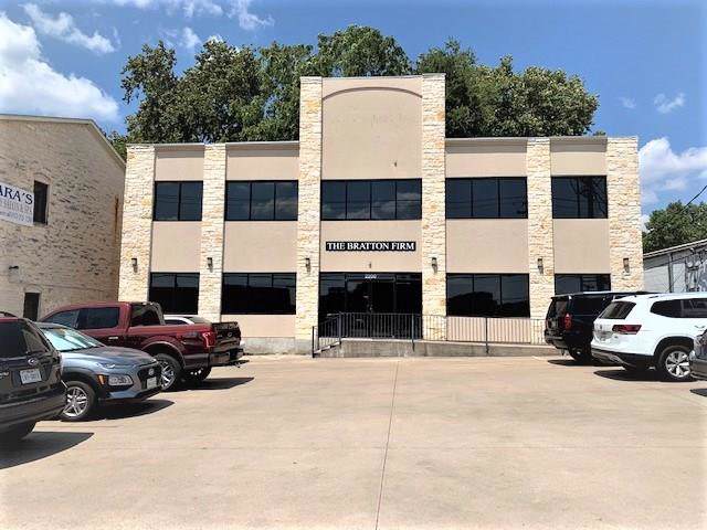 2200 Anderson Ln - Photo 1