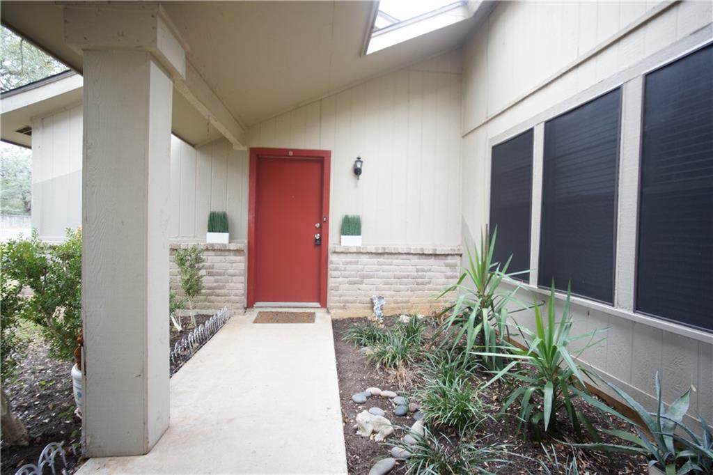 12725 Dakota Ln - Photo 1