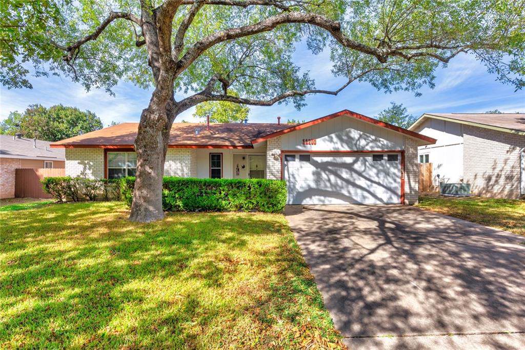 11200 Applewood Dr - Photo 1