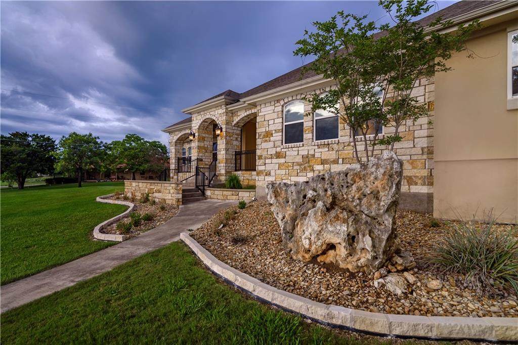 1903 Brushy Bend Dr - Photo 1