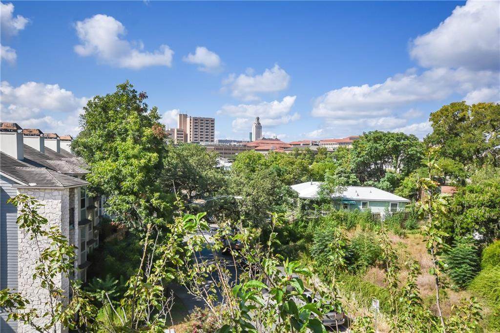 3115 Tom Green St - Photo 1