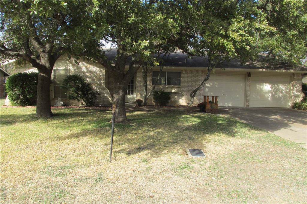 907 Parker Cir - Photo 1