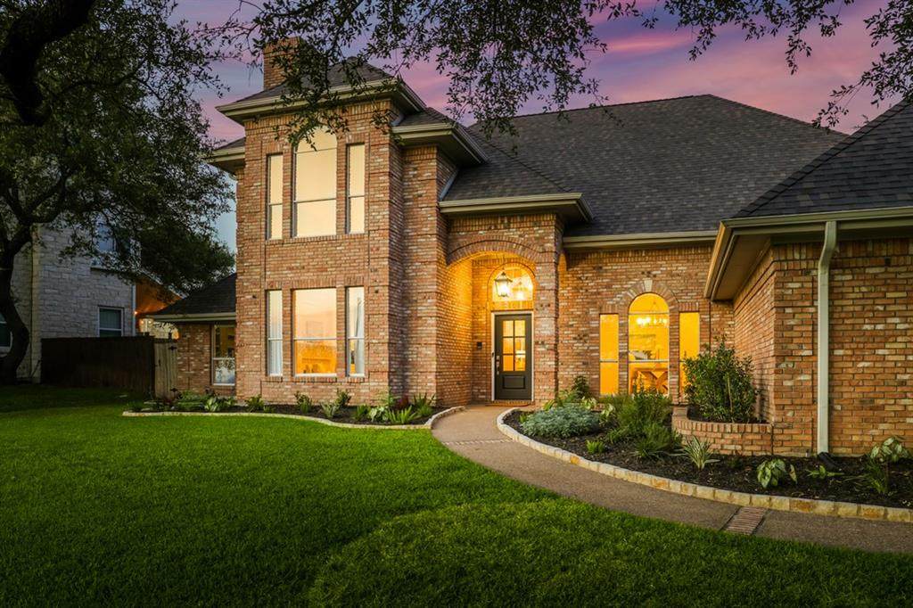 2101 Canonero Dr - Photo 1