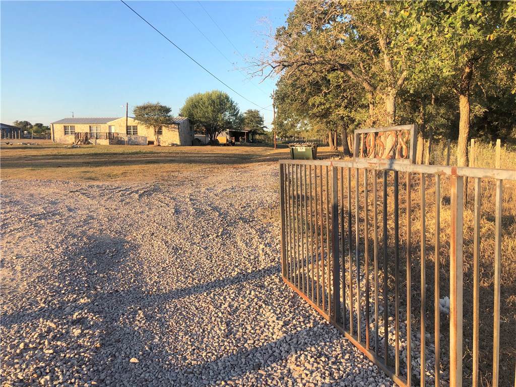 19528 Blake Manor Rd - Photo 1