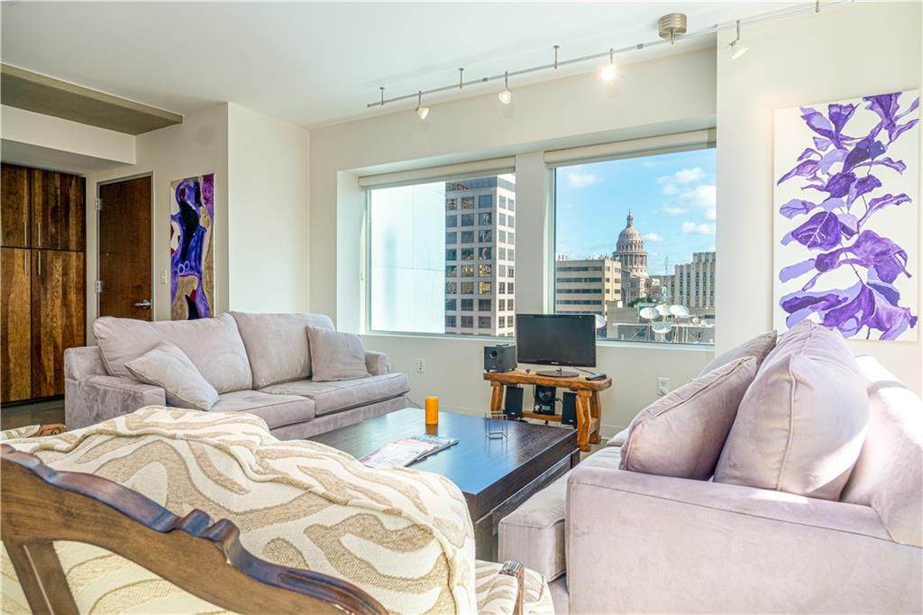 800 Brazos St - Photo 1