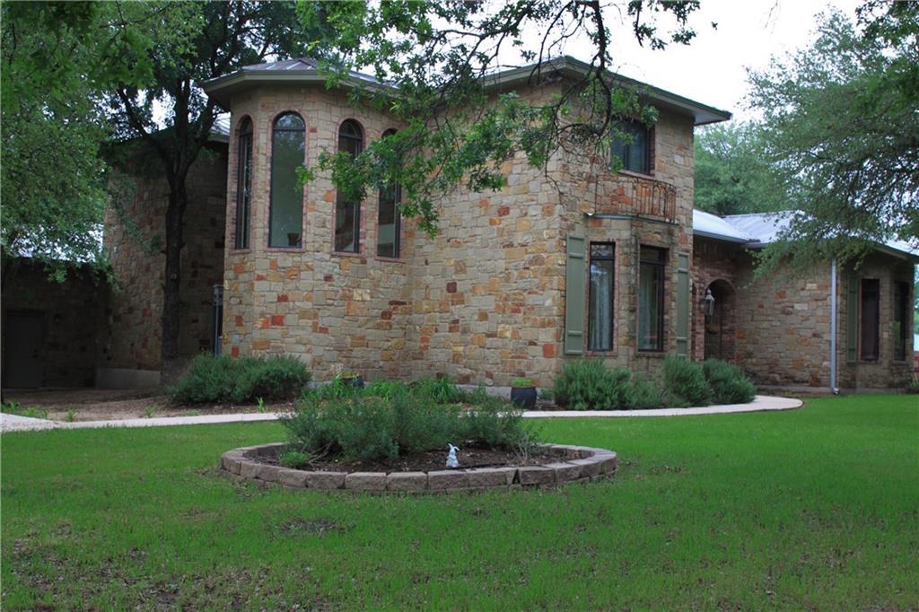 311 Ranch Road 1869 - Photo 1
