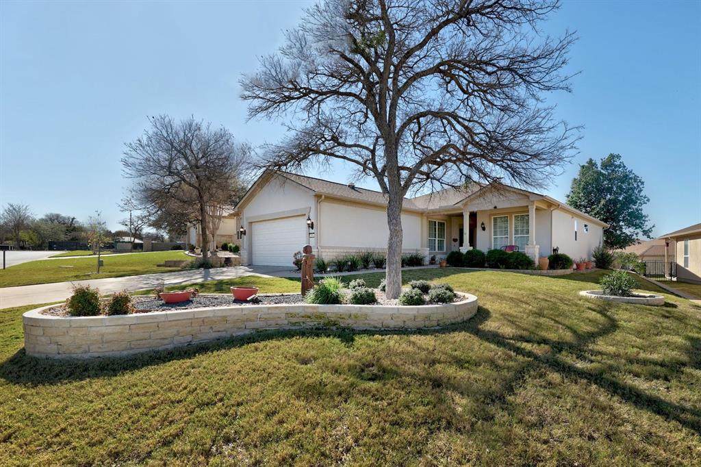 404 Hills Of Texas Trl - Photo 1