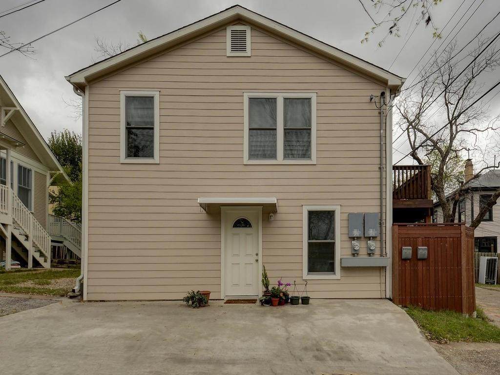 601 Bellevue Pl - Photo 1