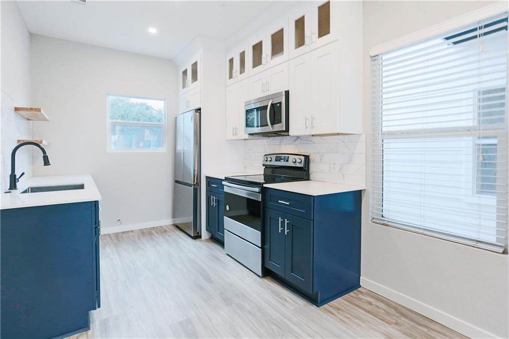 9504 Menchaca Rd - Photo 1