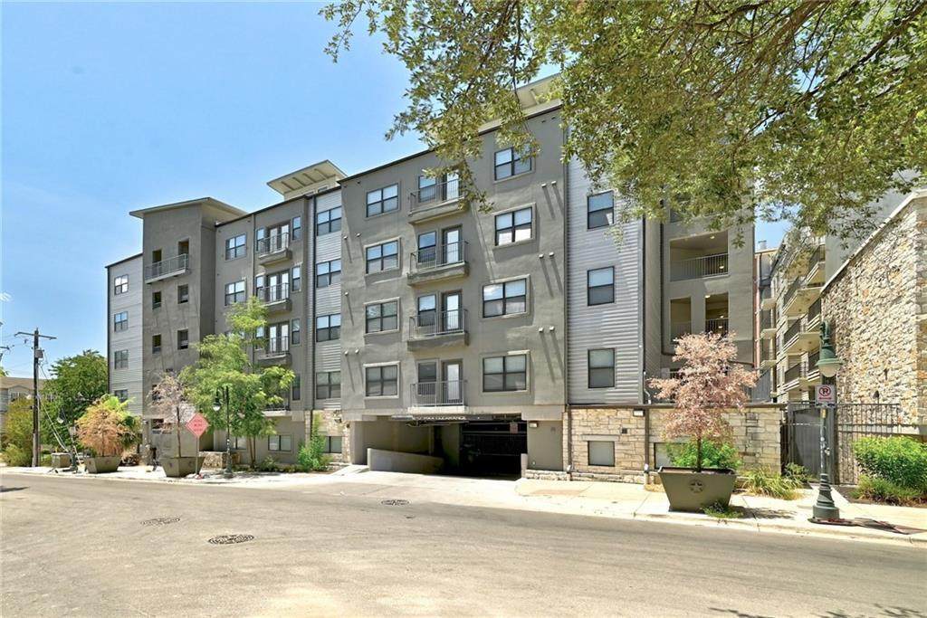 2502 Leon St - Photo 1
