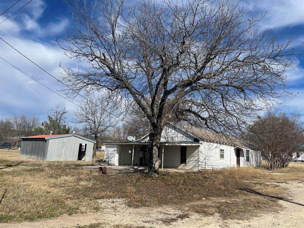 303 Cedar St - Photo 1