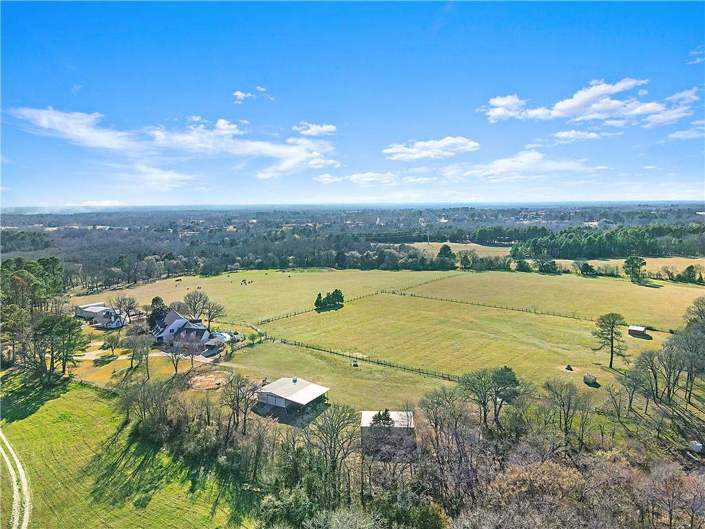 386 County Road 2303 - Photo 1