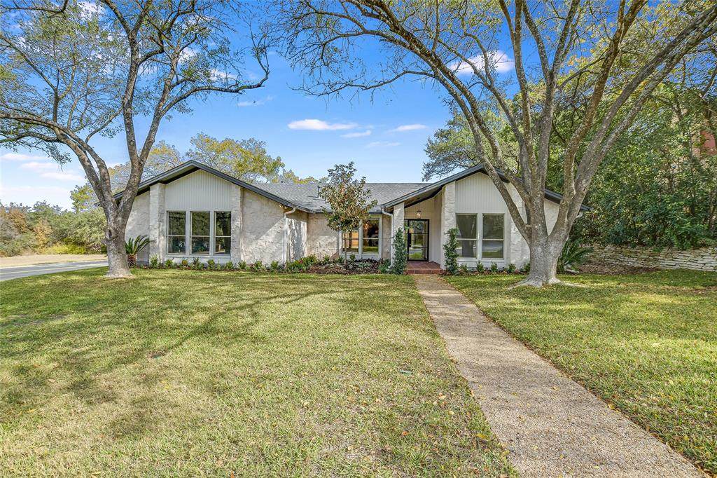 1501 Crested Butte Dr - Photo 1