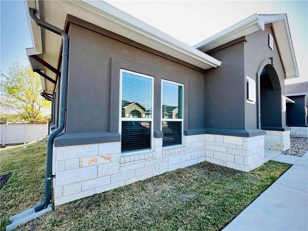 660 Bagdad Rd - Photo 1