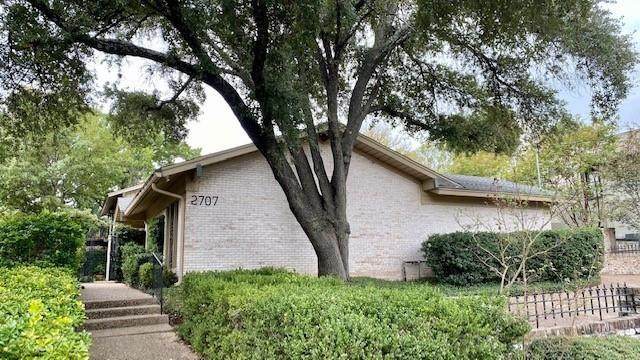 2707 Townes Ln - Photo 1
