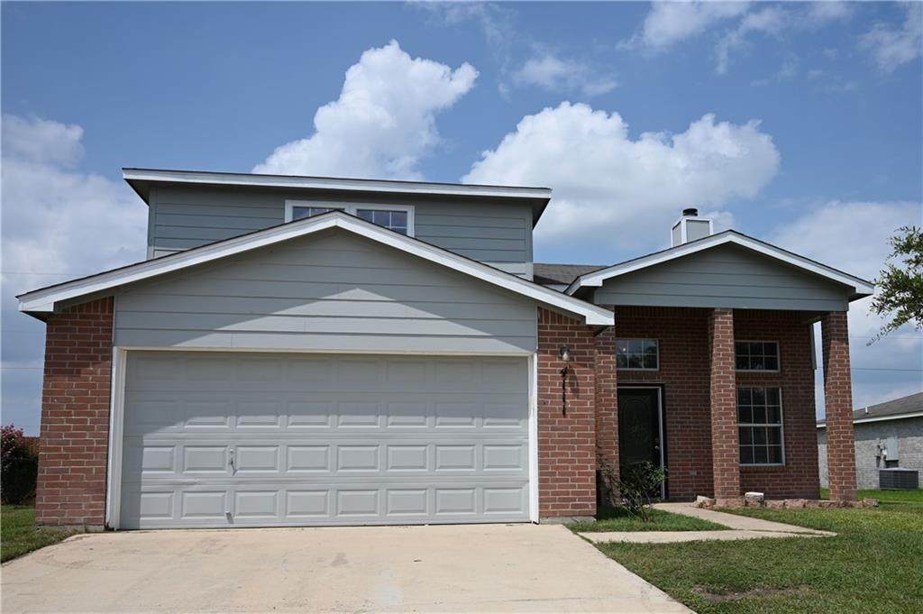 4111 Thunder Creek Dr - Photo 1