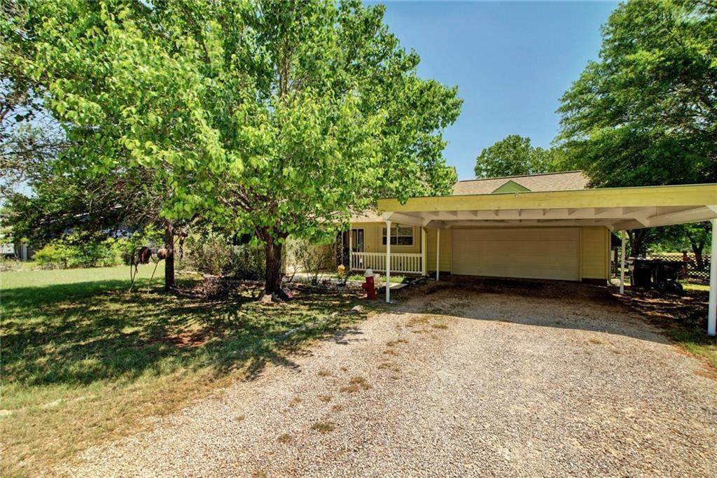 302 Valley Dr - Photo 1