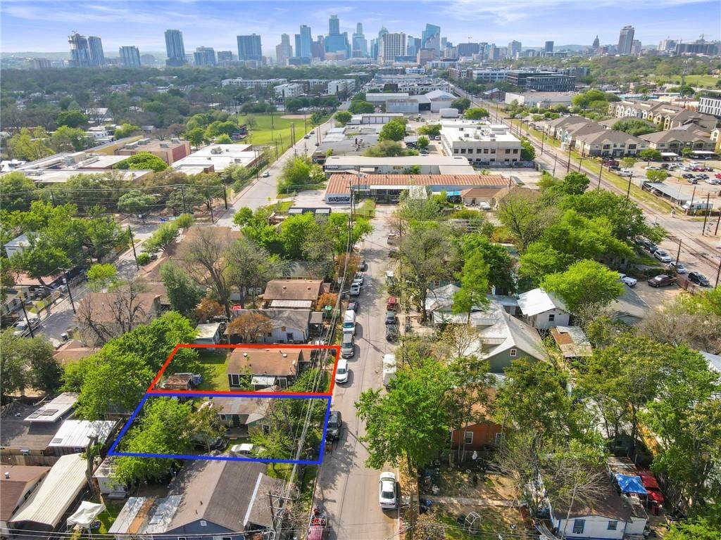 2211 Santa Rosa St - Photo 1
