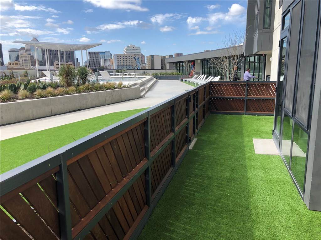 800 Embassy Dr - Photo 1