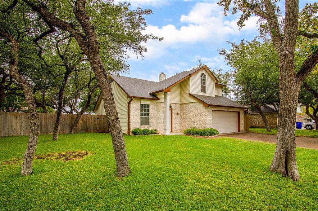 1103 Elmwood Trl - Photo 1