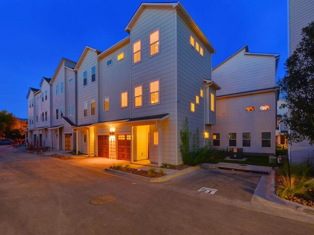 1003 Muse Ln - Photo 1