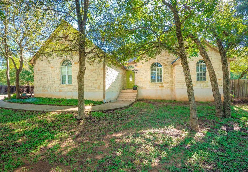 153 Creekwood Trl - Photo 1