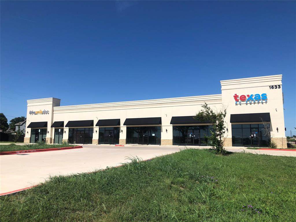 1735 Hwy 183 Highway - Photo 1