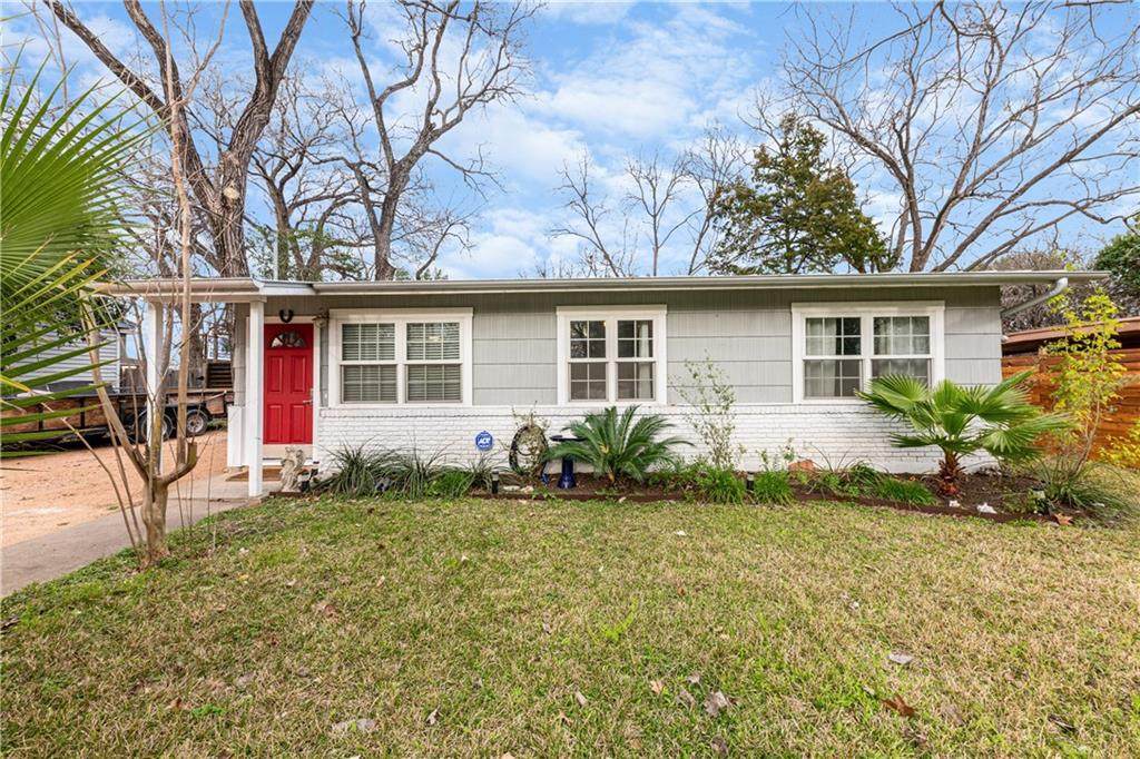 502 Canion St - Photo 1