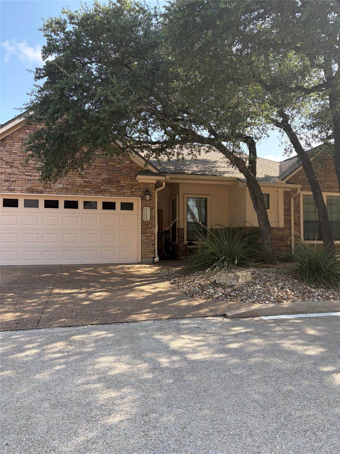 13804 Ashton Woods Cir - Photo 1