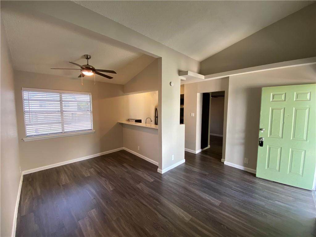 4314 Gillis St - Photo 1