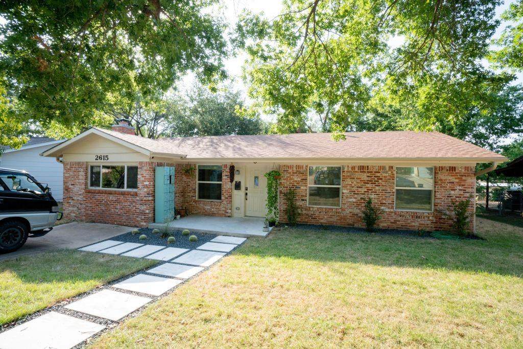 2615 Carnarvon Ln - Photo 1
