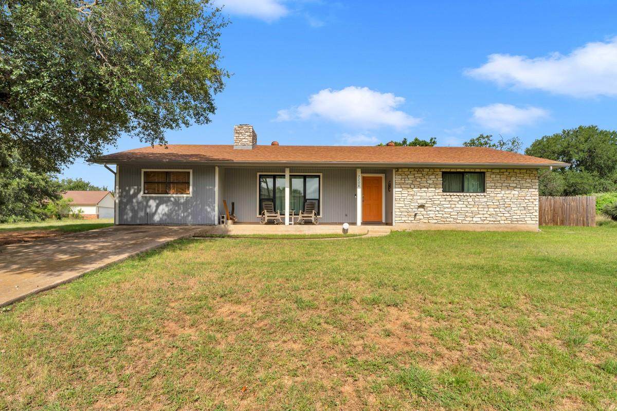 2208 Belaire Dr - Photo 1