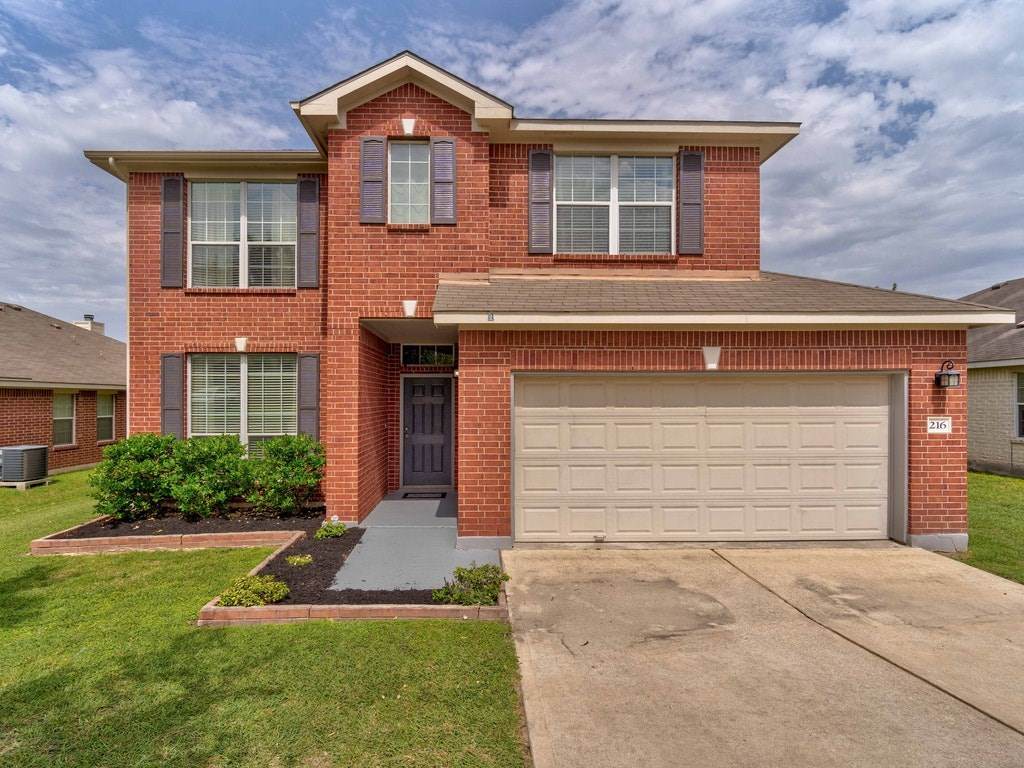 216 Ashwood - Photo 1