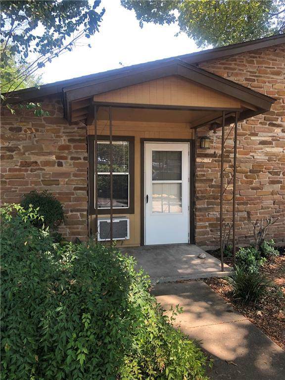 7007 Guadalupe St - Photo 1