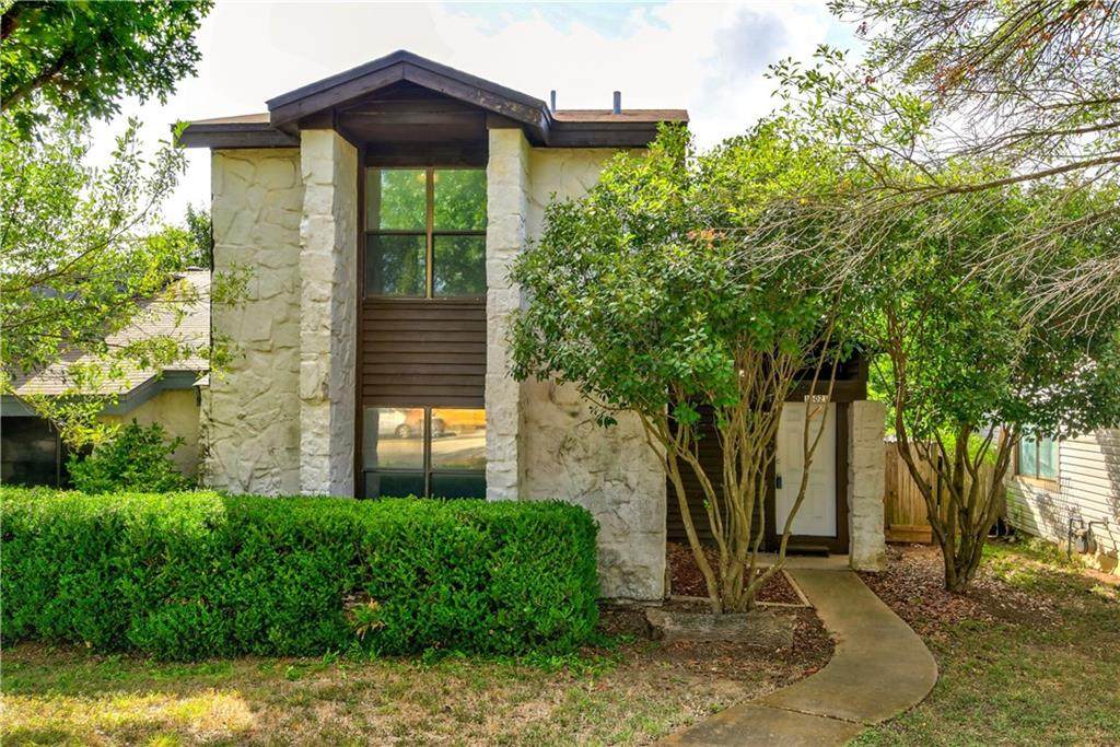 16021 Windermere Dr - Photo 1