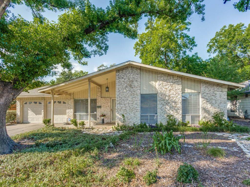 2002 Belford Dr - Photo 1