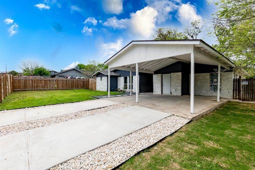 https://bt-photos.global.ssl.fastly.net/austin/orig_boomver_1_1751777-2.jpg