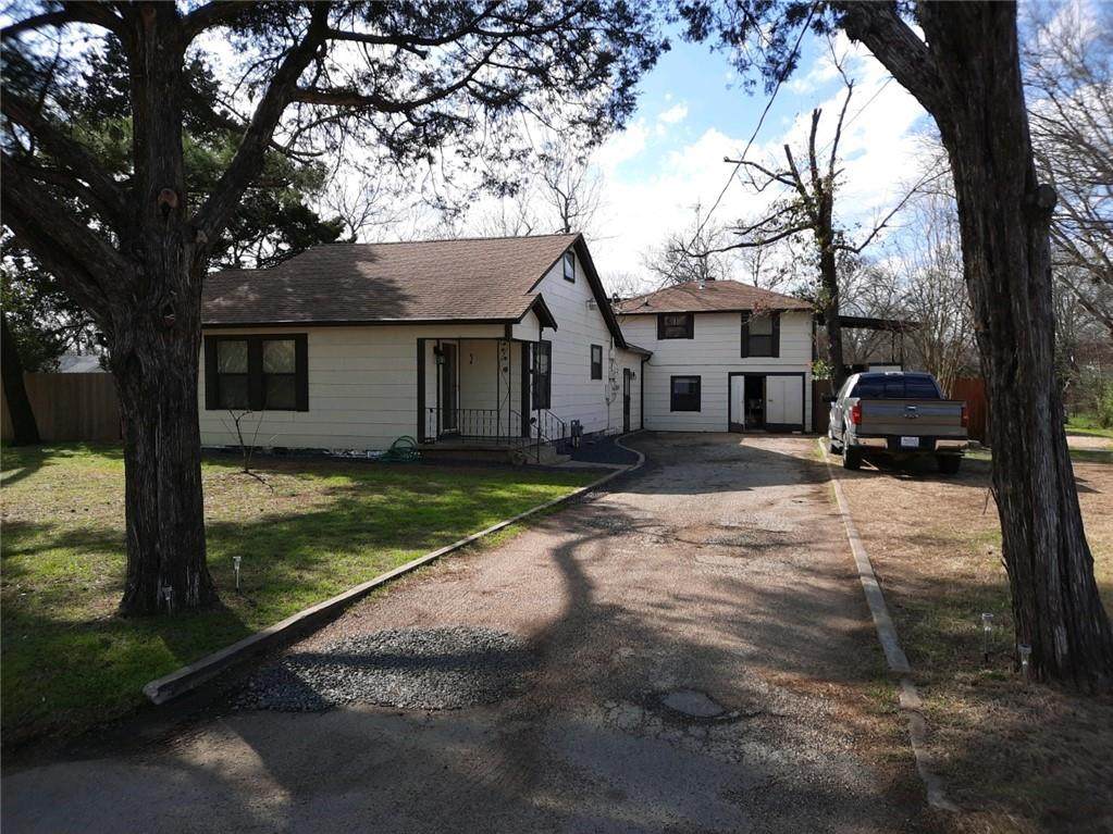 406 Lexington Rd - Photo 1
