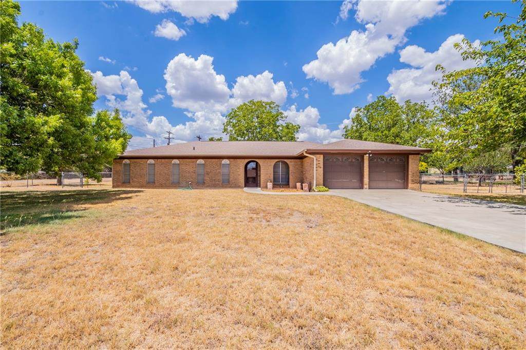 302 Cardinal Ln - Photo 1
