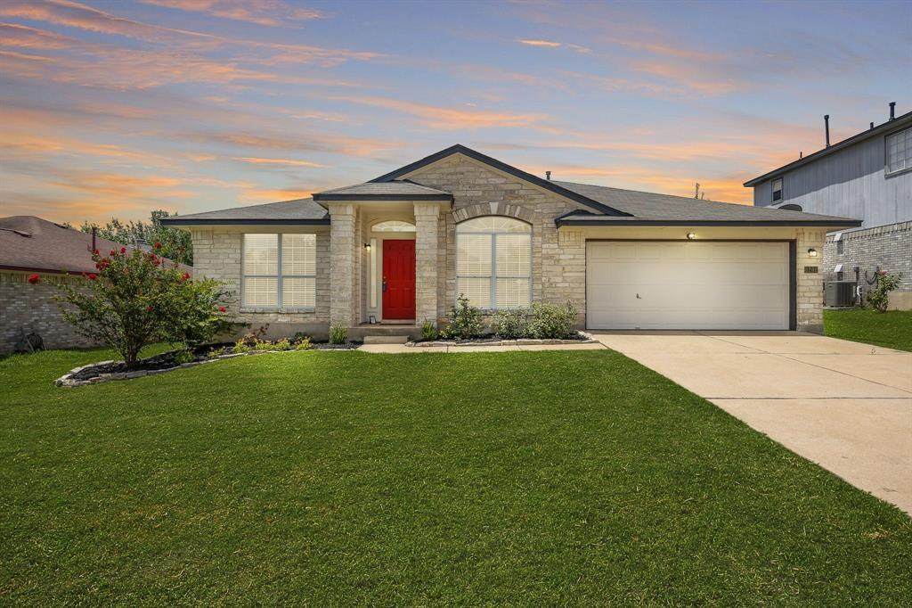 1202 Highland Dr - Photo 1