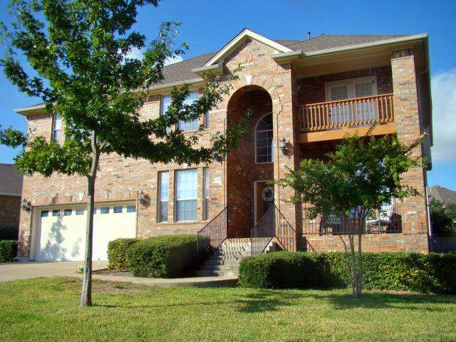 10700 Pointe View Dr - Photo 1