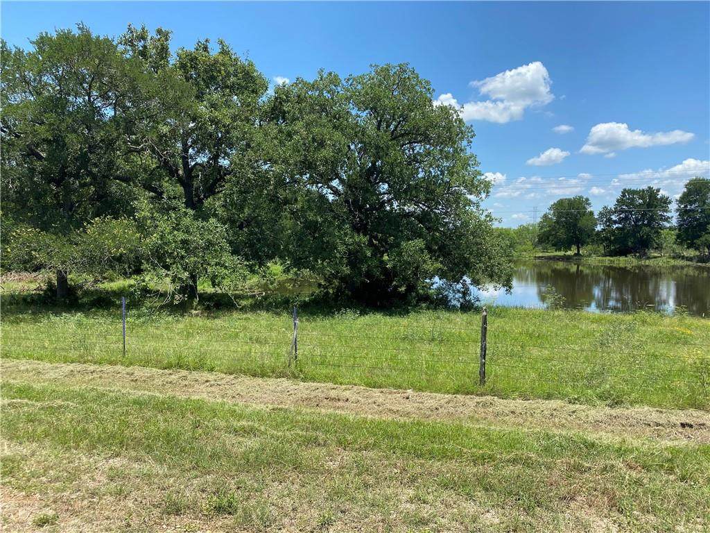 408 Fm 672 - Photo 1