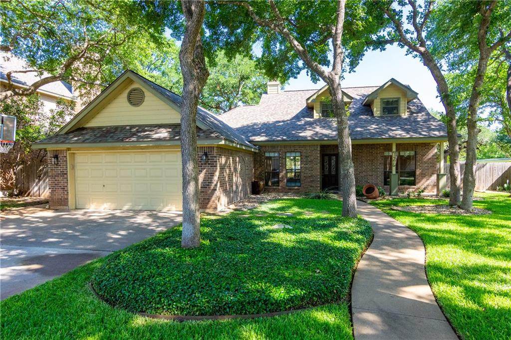 924 Blue Spring Cir - Photo 1