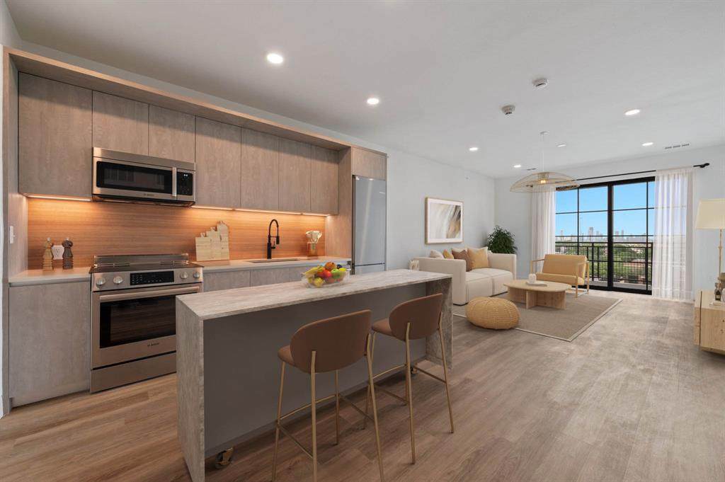 4315 Congress Ave - Photo 1