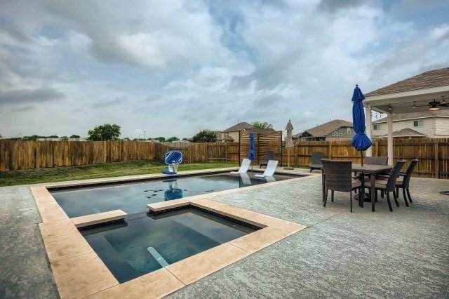 7314 Loggia Pl - Photo 1
