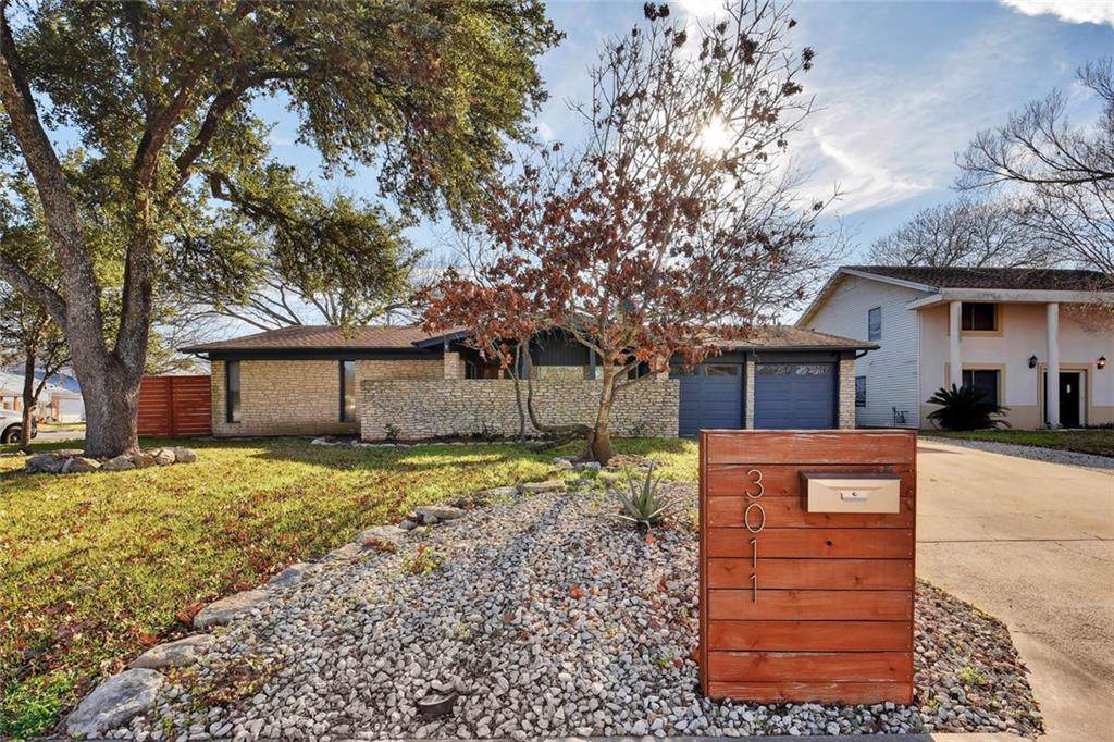 3011 Maplelawn Cir - Photo 1